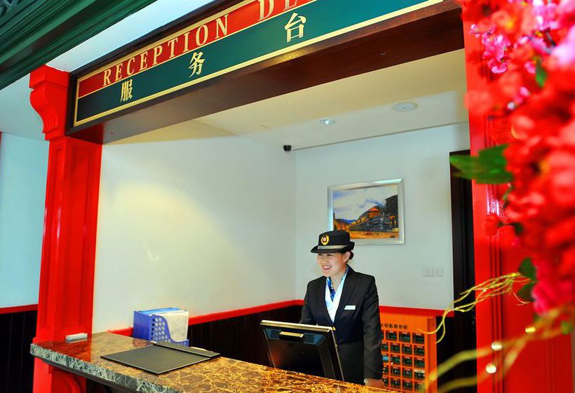 فندق Oct East Express Hostel