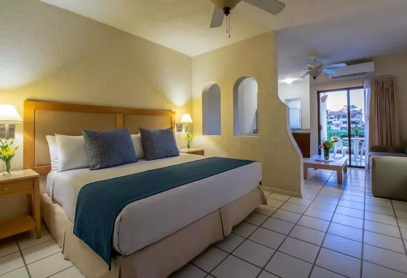 Hotel Park Royal Homestay Los Cabos