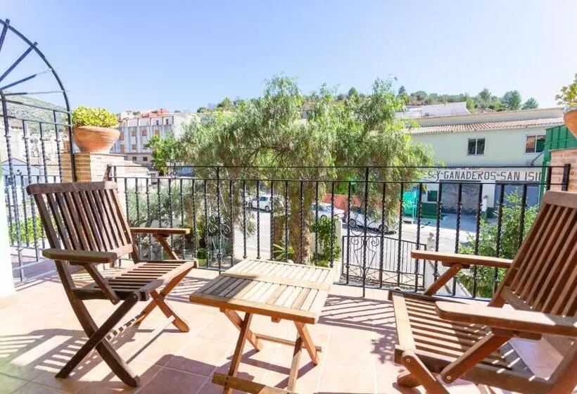 田舎風ホテル Rural Serrella