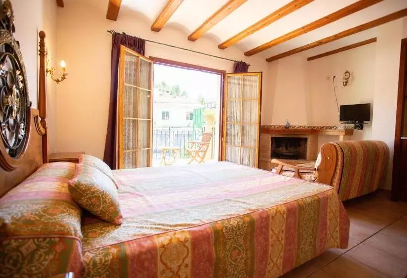 田舎風ホテル Rural Serrella