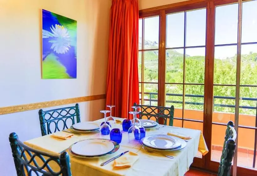 田舎風ホテル Rural Serrella