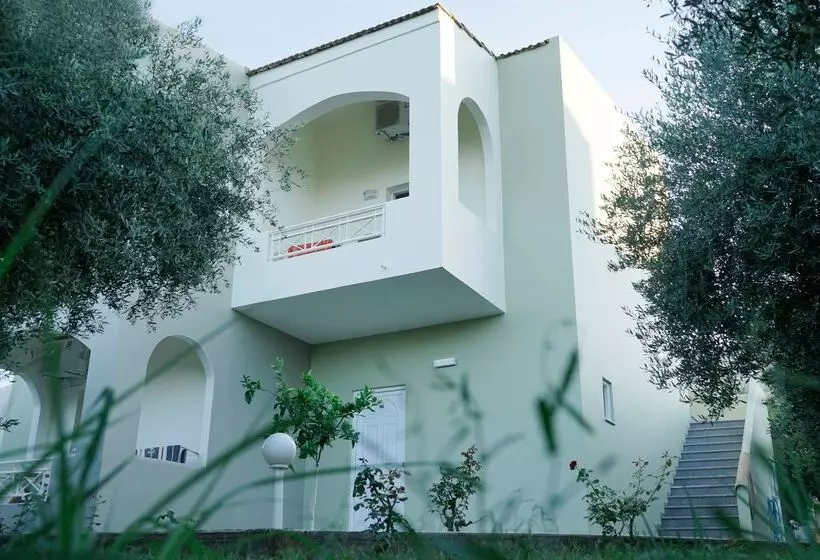 ホテル Vardis Olive Garden