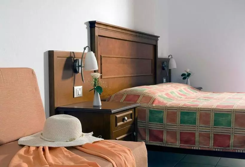 ホテル Vardis Olive Garden