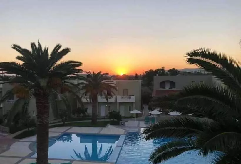 ホテル Vardis Olive Garden