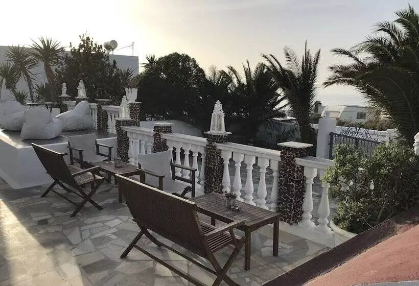 Maryloujohn Villas Oia