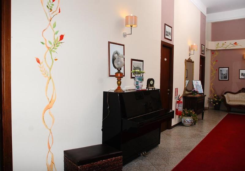 پانسیون La Collegiata Guest House