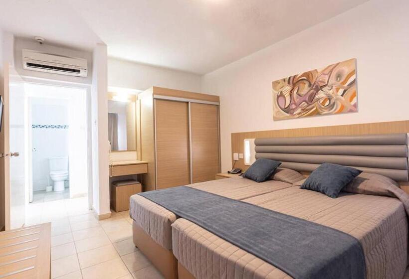 Vrissaki Hotel Apartments