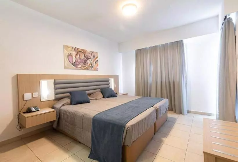 Vrissaki Hotel Apartments