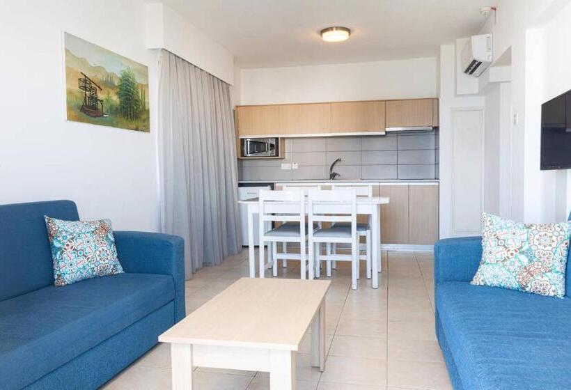 Vrissaki Hotel Apartments