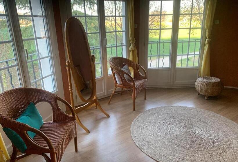 تختخواب و صبحانه Bastide Du Bonheur Saint Donat