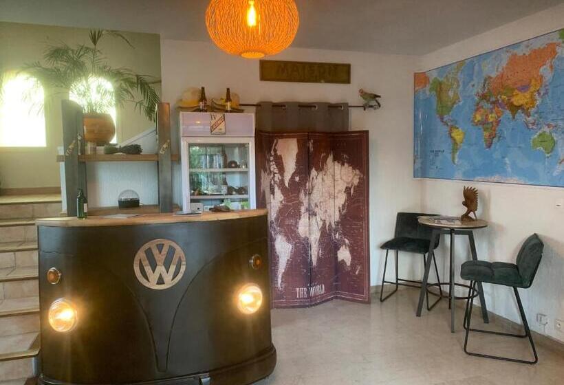 تختخواب و صبحانه Bastide Du Bonheur Saint Donat