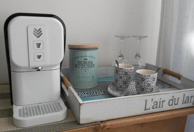 مبيت وإفطار Jolie Petite Suite Côte D Azur