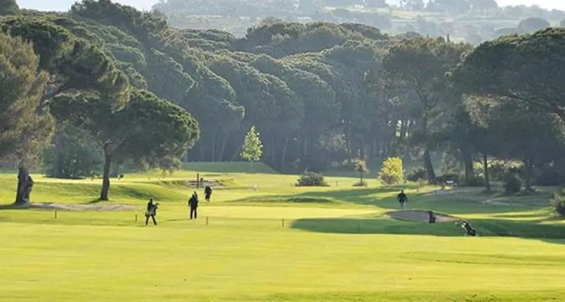 تختخواب و صبحانه Jolie Petite Suite Côte D Azur