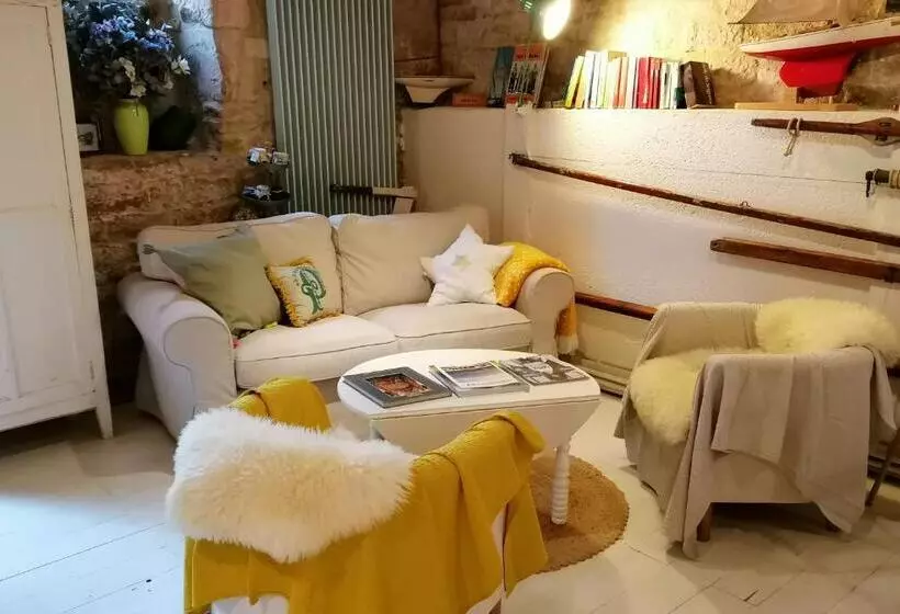 Aamiaismajoitus (B&B) La Malposte