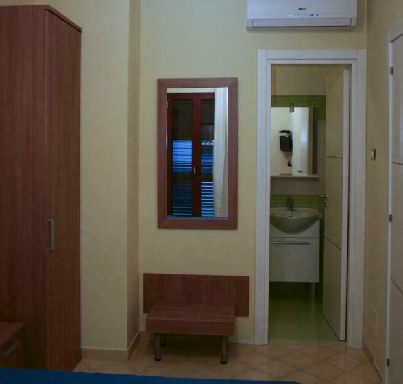 Bed and Breakfast La Piazzetta