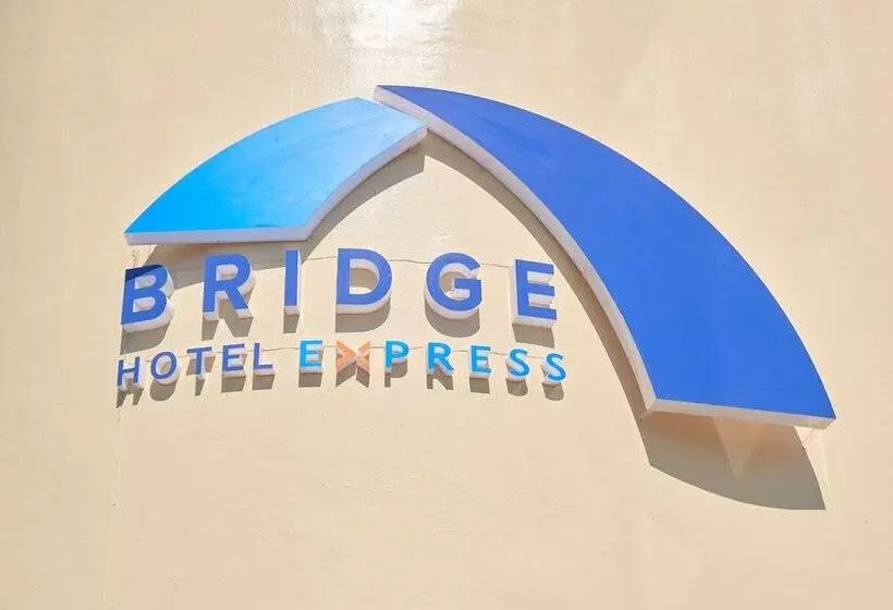 Bridge Hotel Express