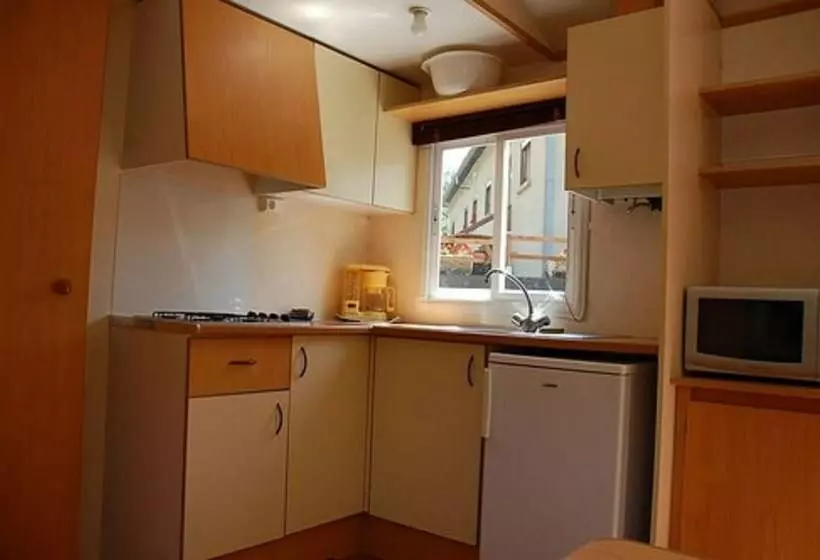 Hotelli Camping Les Airelles