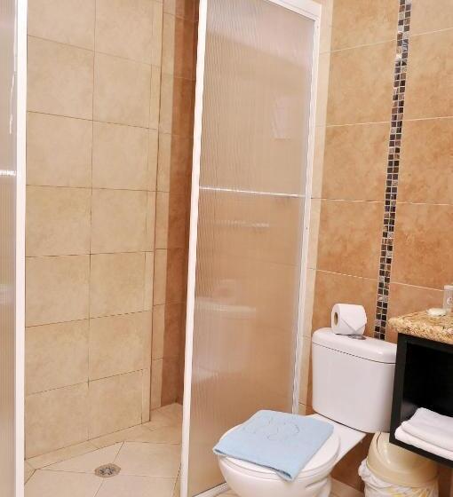 هتل De Las Américas Ambato