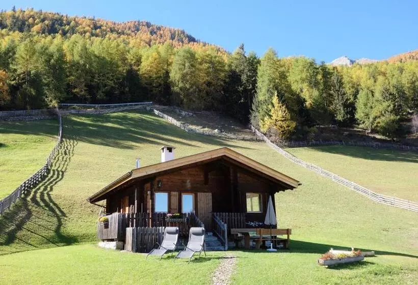 ホテル Ferienhütte Premstlahof