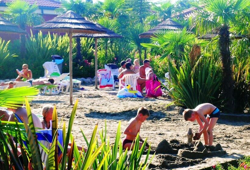 فندق Camping Bella Italia