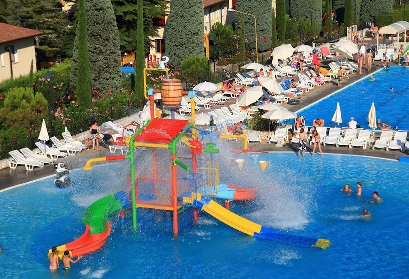 فندق Camping Bella Italia
