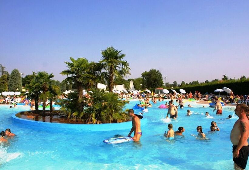فندق Camping Bella Italia