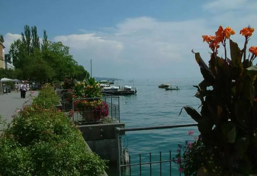 Hotelli Strandcafé Dischinger