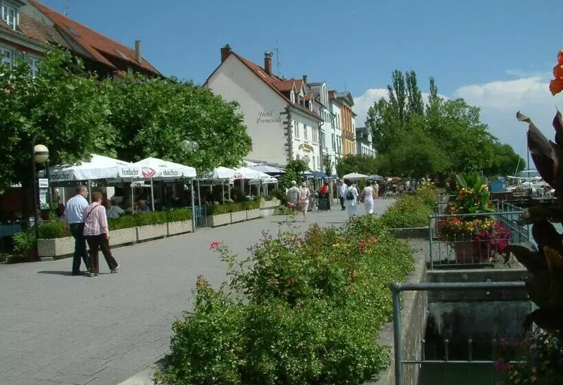 Hotelli Strandcafé Dischinger