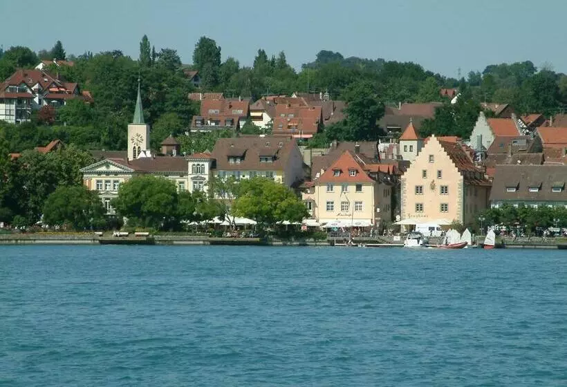 Hotelli Strandcafé Dischinger