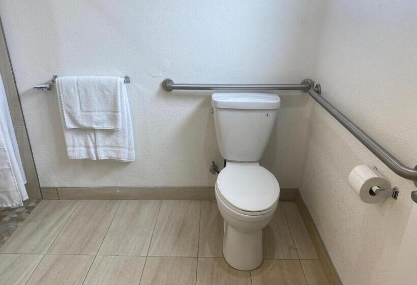 فندق على الطريق Sun Valley Inn