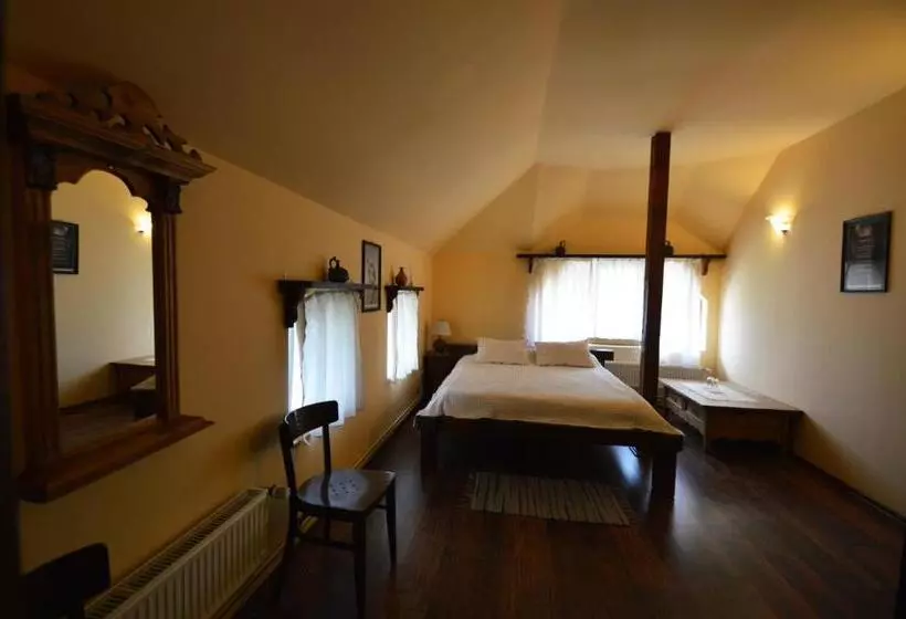 ペンション Arts And Crafts Guesthouse