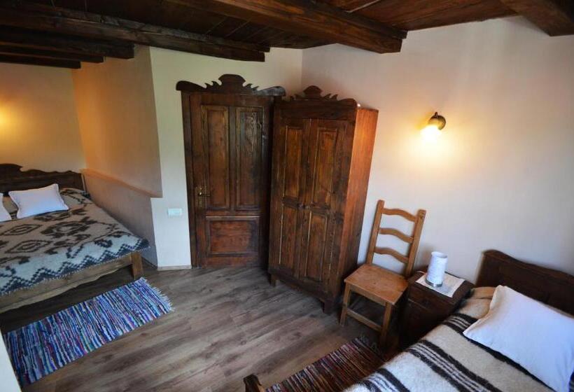 ペンション Arts And Crafts Guesthouse