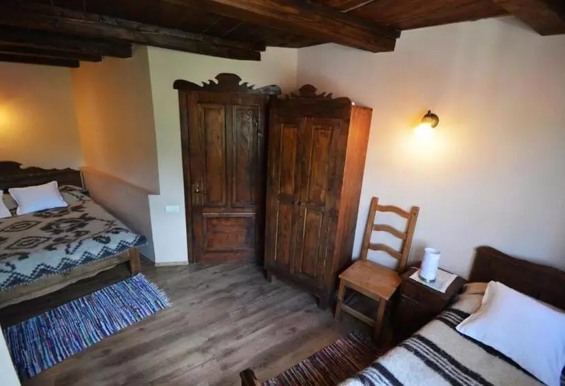 ペンション Arts And Crafts Guesthouse