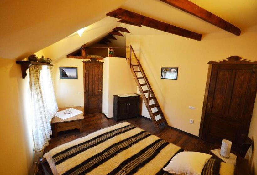 ペンション Arts And Crafts Guesthouse