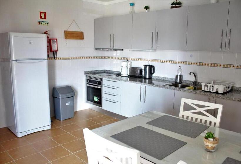 بنسيون Lilas Private Accommodation