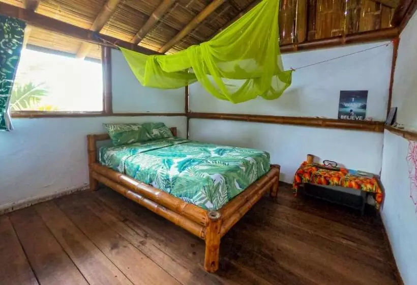 Majatalo Raices Mompiche