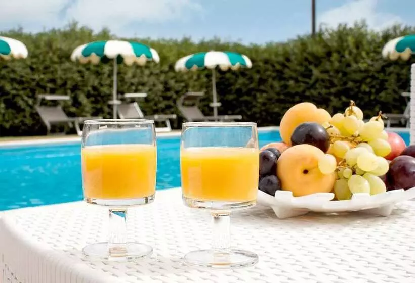 Vintage Apartment In Magione With Swimming Pool