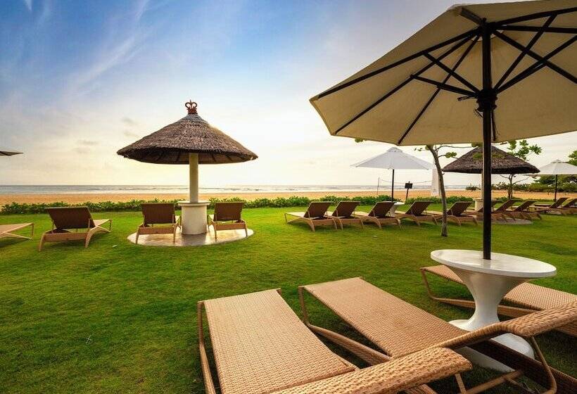 فندق The Ayodya Palace