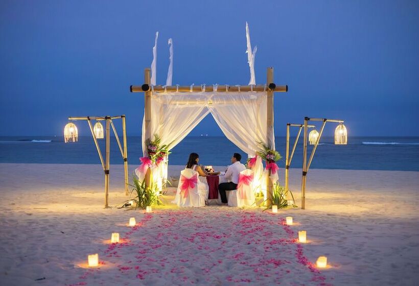 فندق The Ayodya Palace