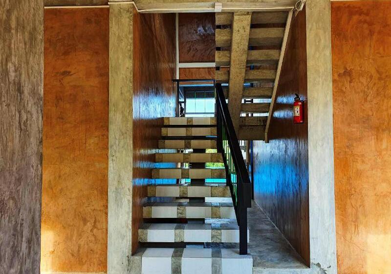 Pensió Life Kohtao Resort