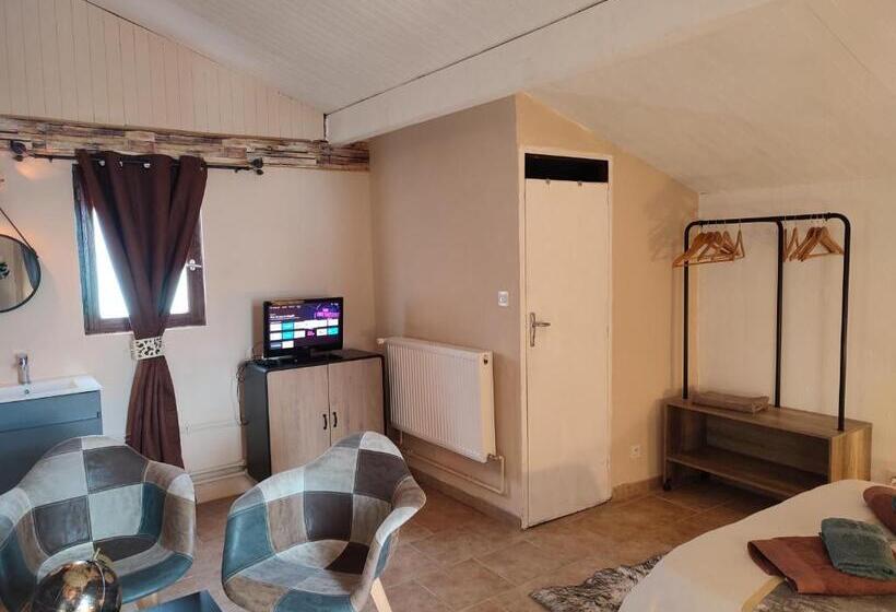 مبيت وإفطار õ 2040 Chambre Marmotte