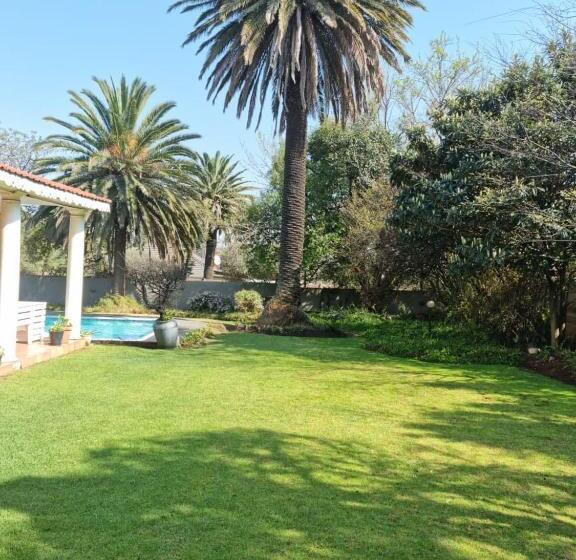 Bed and Breakfast Victorian Villa Westdene Benoni