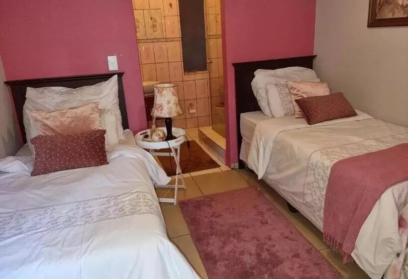 Aamiaismajoitus (B&B) Victorian Villa Westdene Benoni