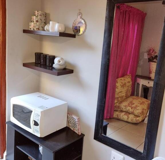 Bed and Breakfast Victorian Villa Westdene Benoni