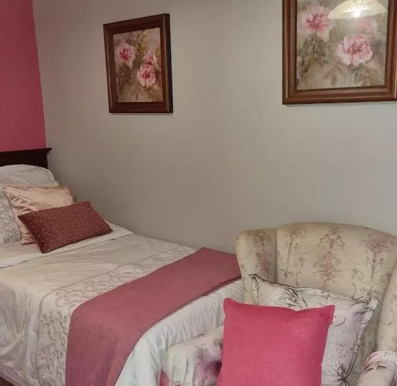 Aamiaismajoitus (B&B) Victorian Villa Westdene Benoni