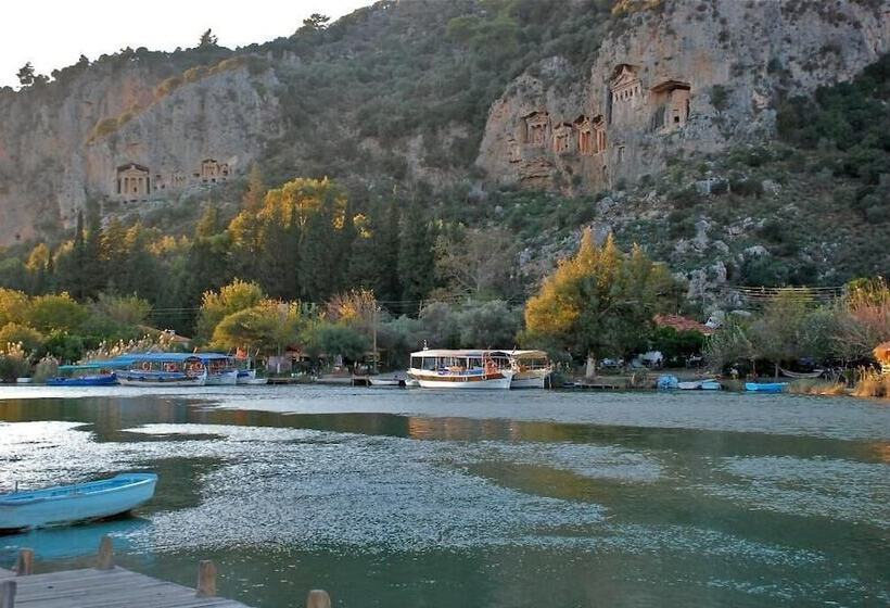 فندق Dalyan Holiday