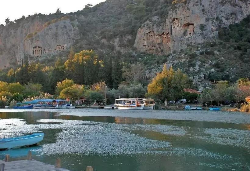 Hotelli Dalyan Holiday