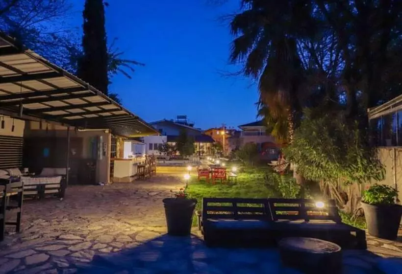 Hotelli Dalyan Holiday