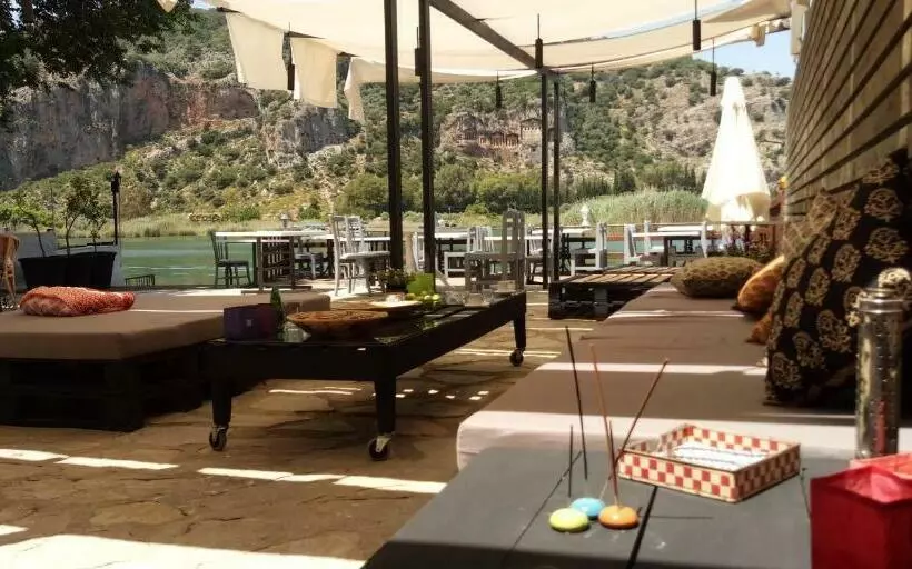 Hotelli Dalyan Holiday