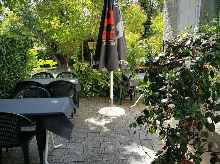 هتل Hôtel Restaurant Baumgartner